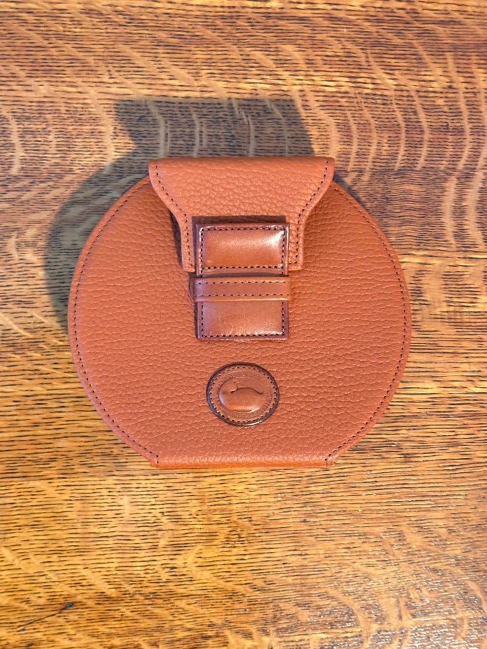 Vintage Dooney & Bourke Cognac Round Pebbled Leather CD Case - Picture 2 of 6